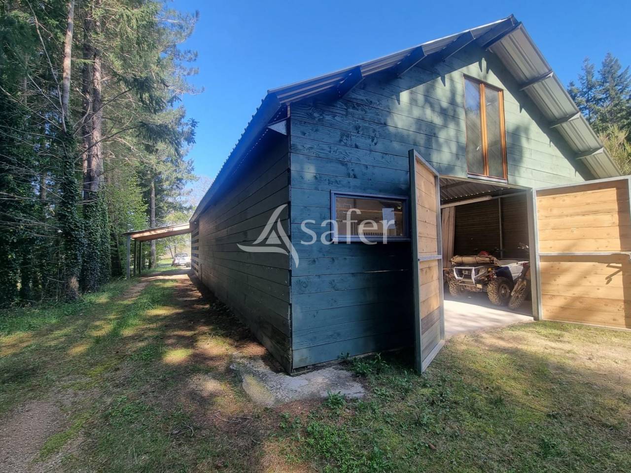 Mas en pierre tout confort au coeur de la nature dans les Pyr&eacute;n