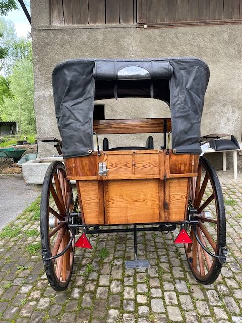 Magnifique Tilbury ancien en parfait état