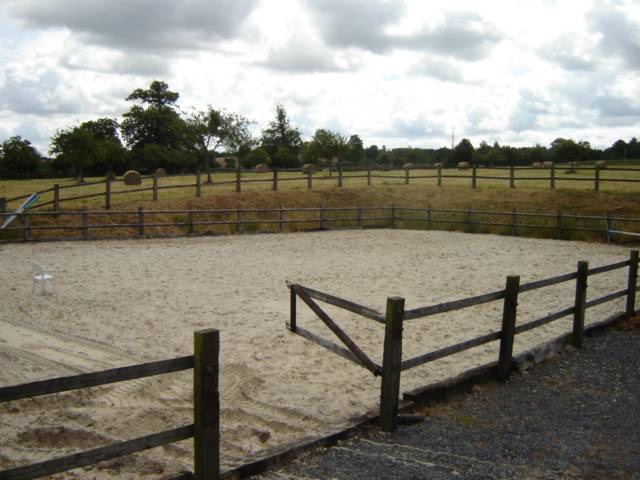 Propri&eacute;t&eacute; &eacute;questre - Habitation - B&B - G&icirc;te - 6Ha