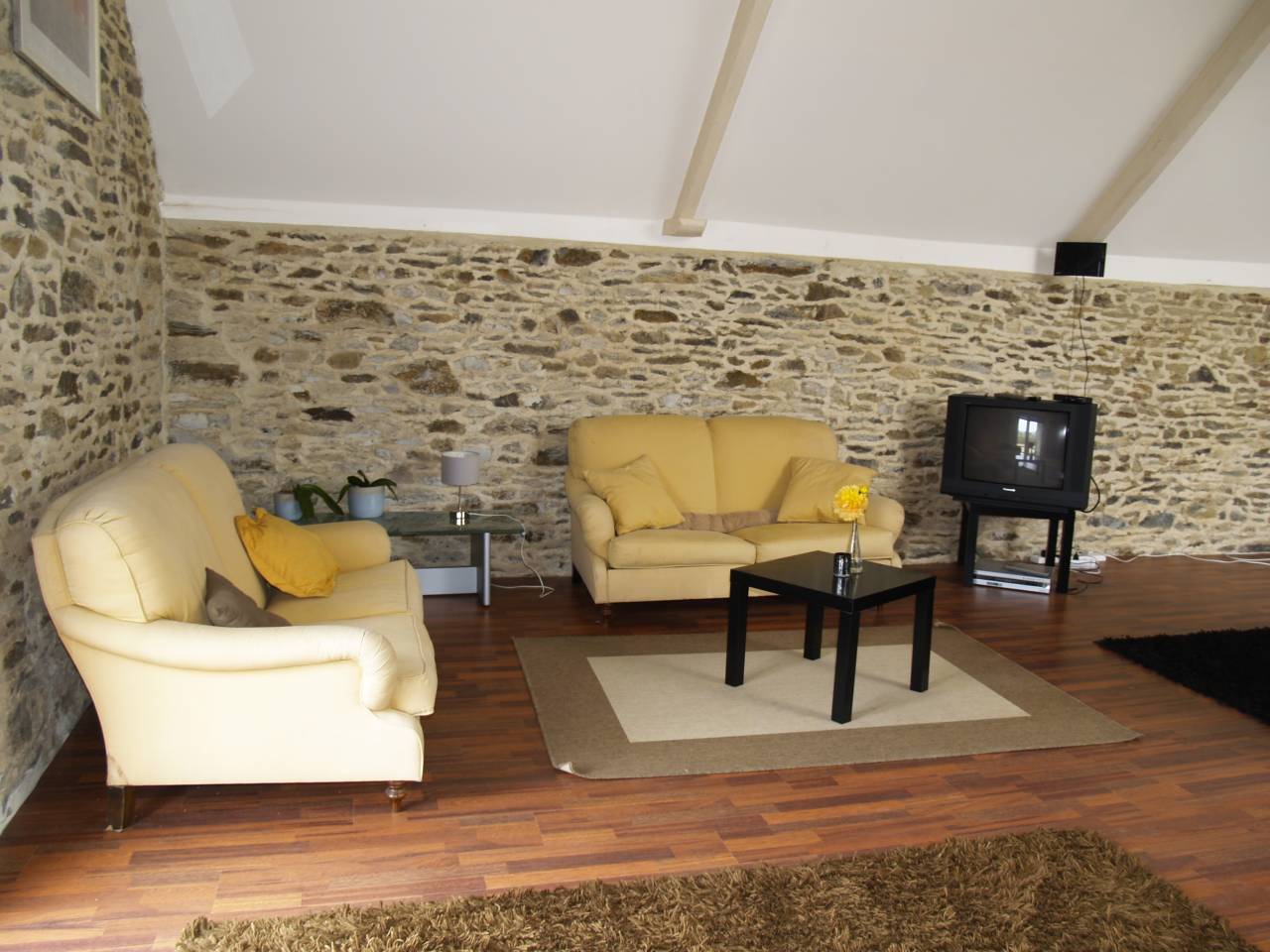 Propri&eacute;t&eacute; &eacute;questre - Habitation - B&B - G&icirc;te - 6Ha