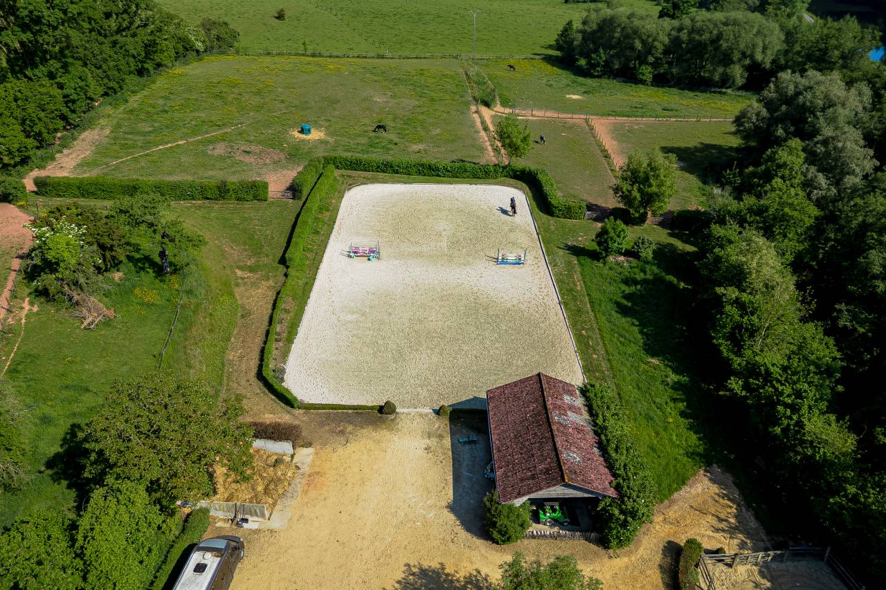Belgique-Autoroute de Paris-MONS/Feluy