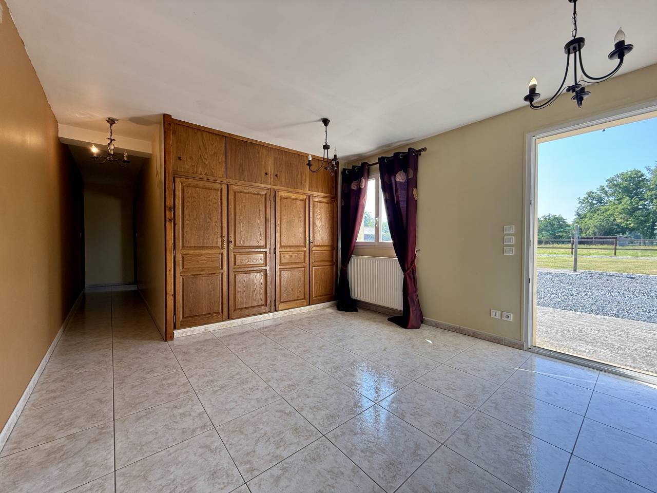 MEZIDON VALLEE D'AUGE - HARAS SUR 10HA