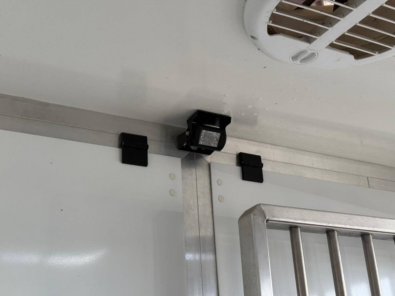 VL MASTER KRISMAR STALLES - 165CH - VENDU