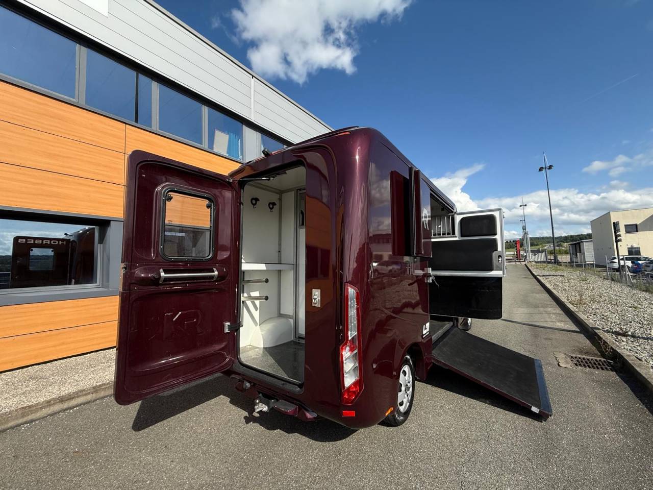 VL MASTER KRISMAR STALLES - 165CH - VENDU