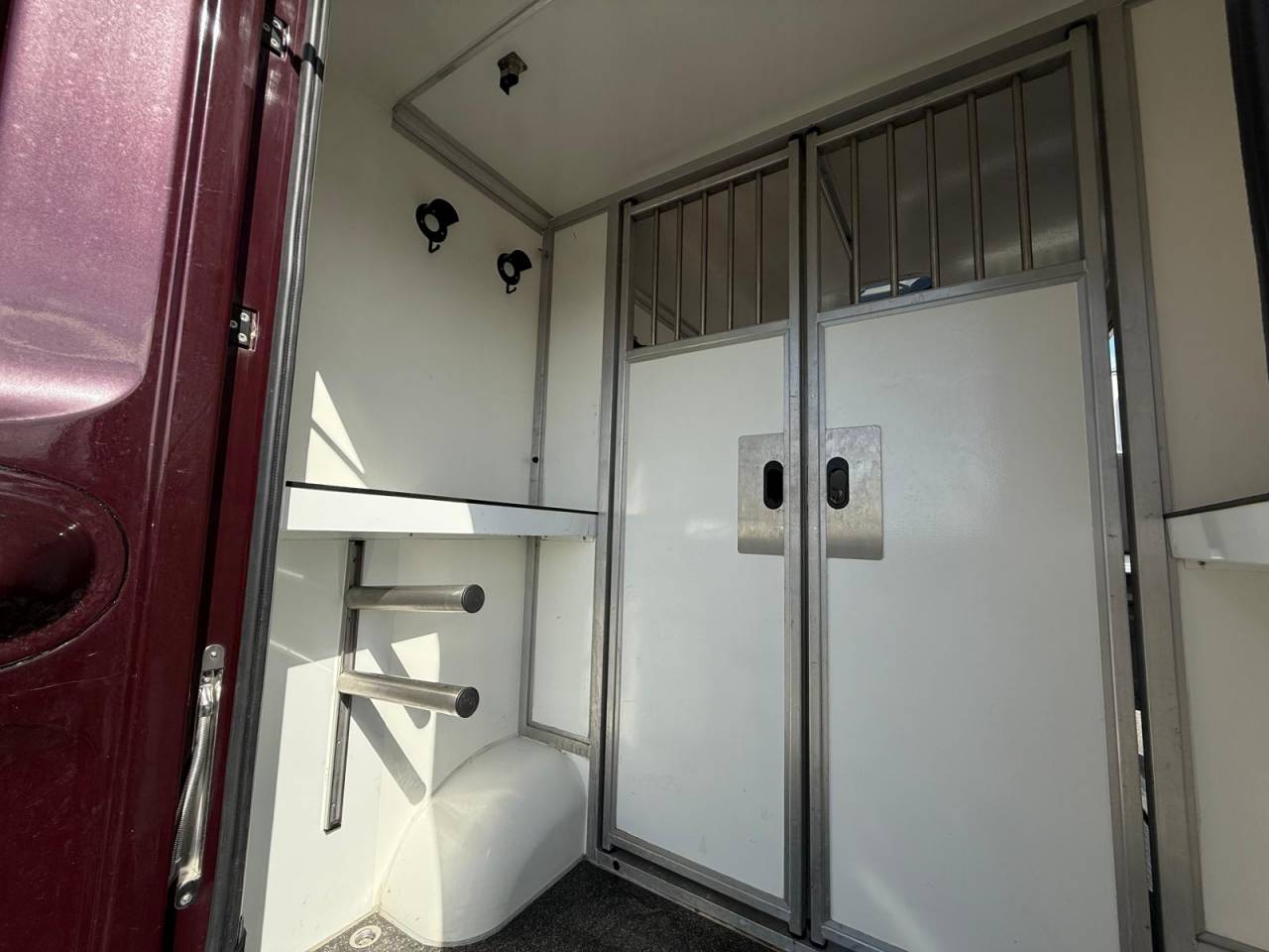 VL MASTER KRISMAR STALLES - 165CH - VENDU