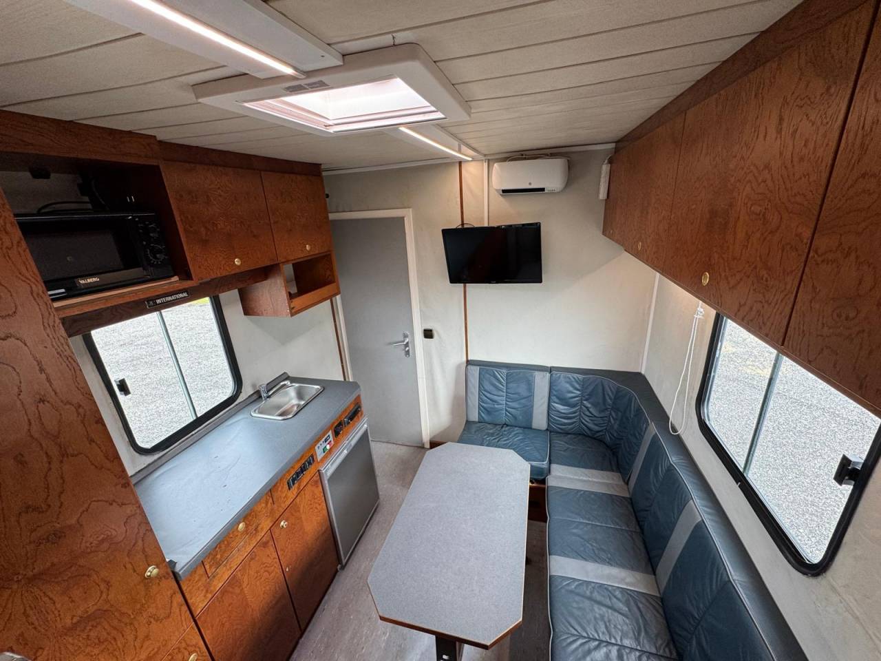 JL 7 chevaux avec home car - VENDU