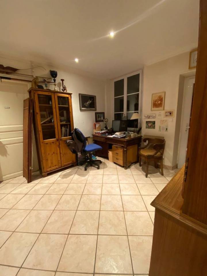 Écurie/ferme équestre entre Dreux et Chartres