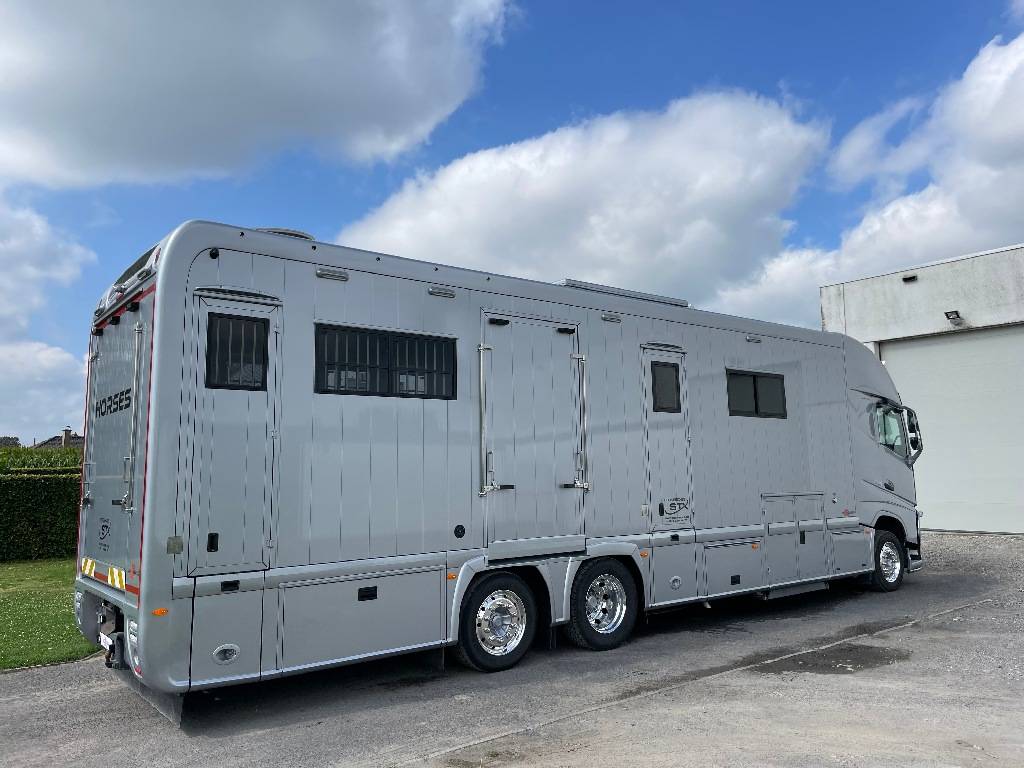 Volvo STX POP-OUT, POP-UP