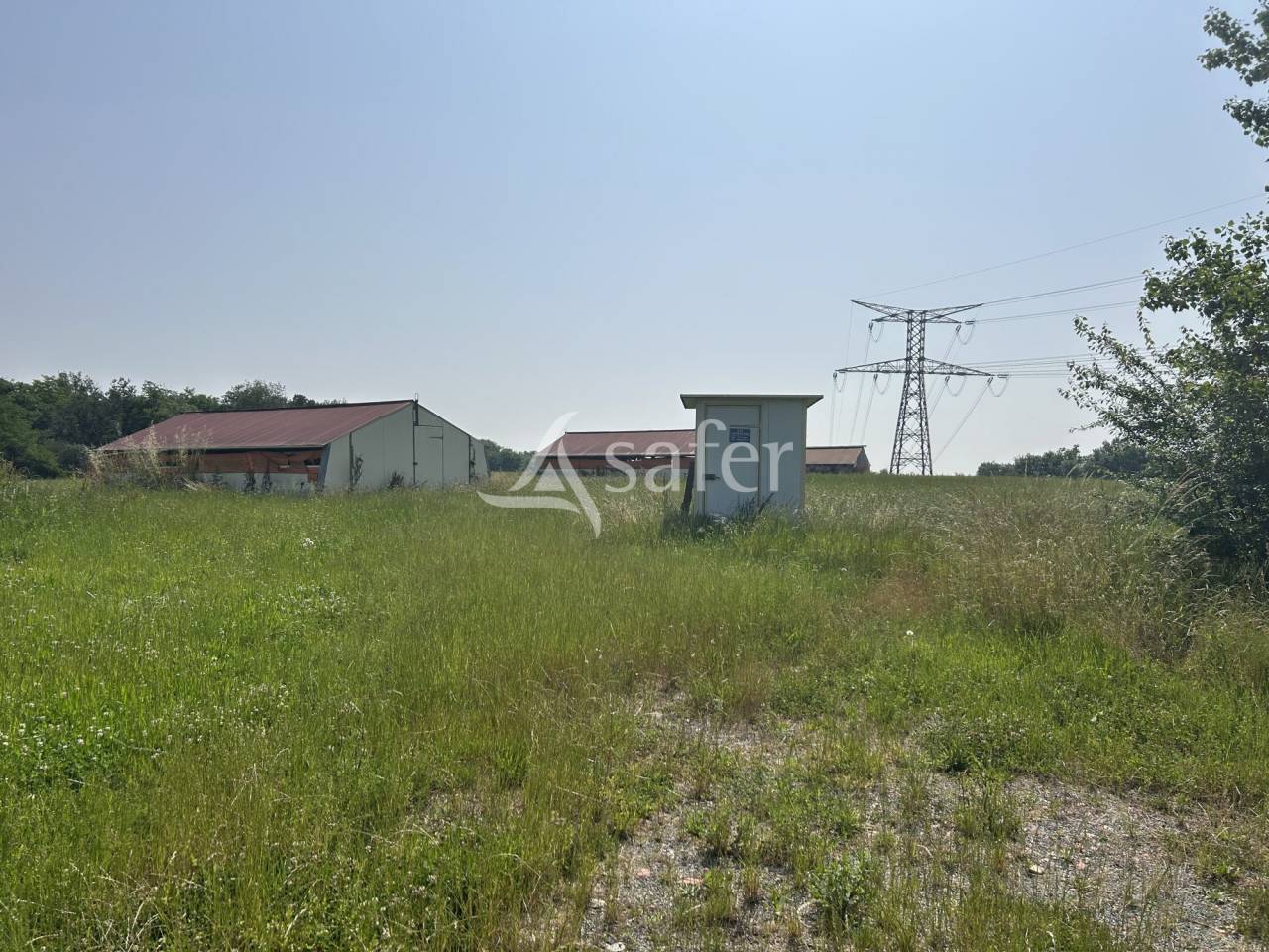 Propriété agricole de 23ha BIO avec lac et grange