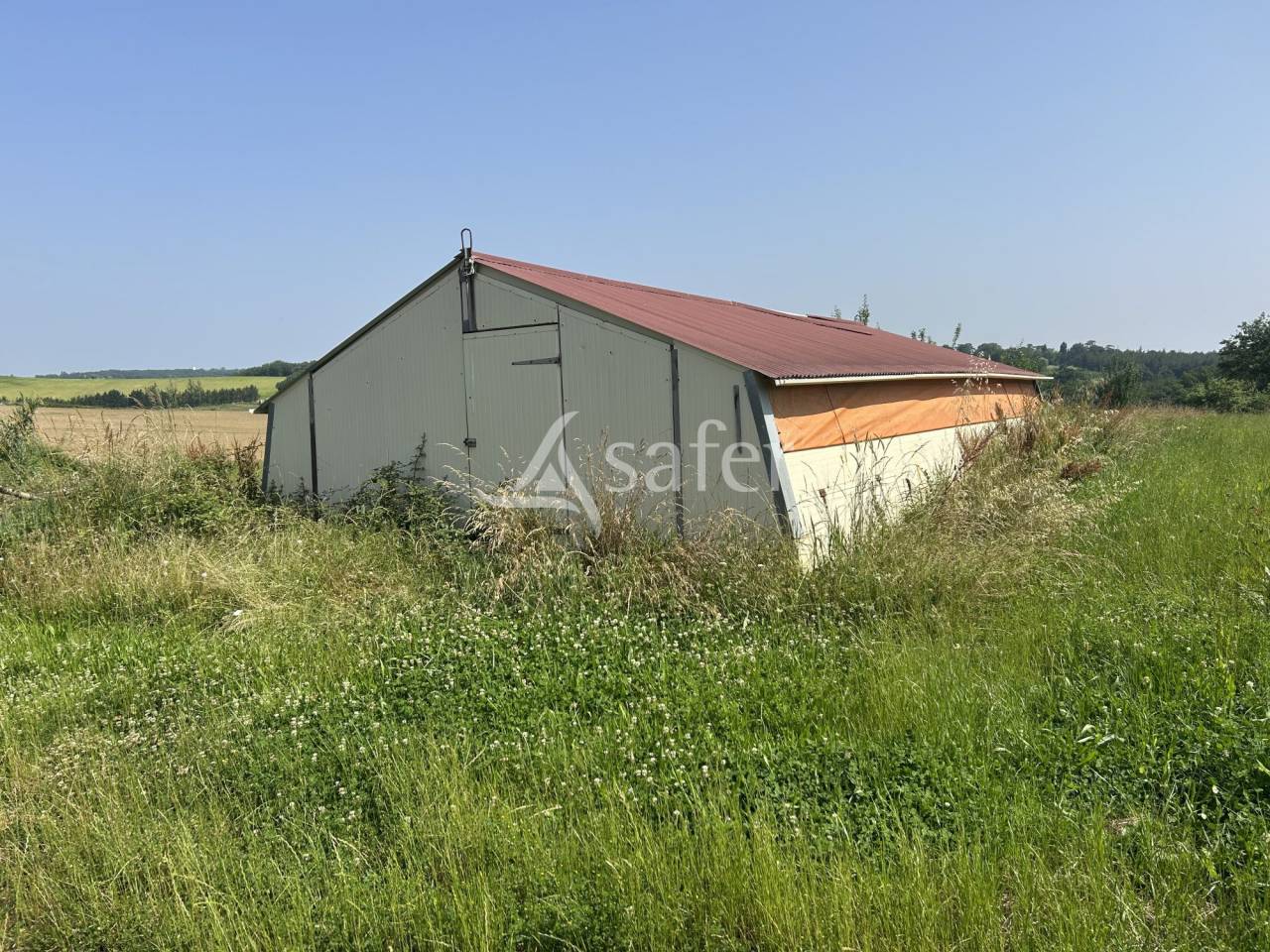 Propriété agricole de 23ha BIO avec lac et grange
