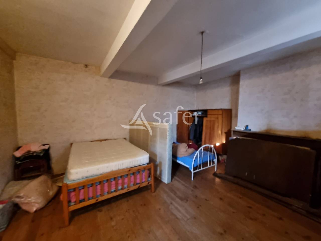 Corps de ferme avec 11 ha proche Madiran