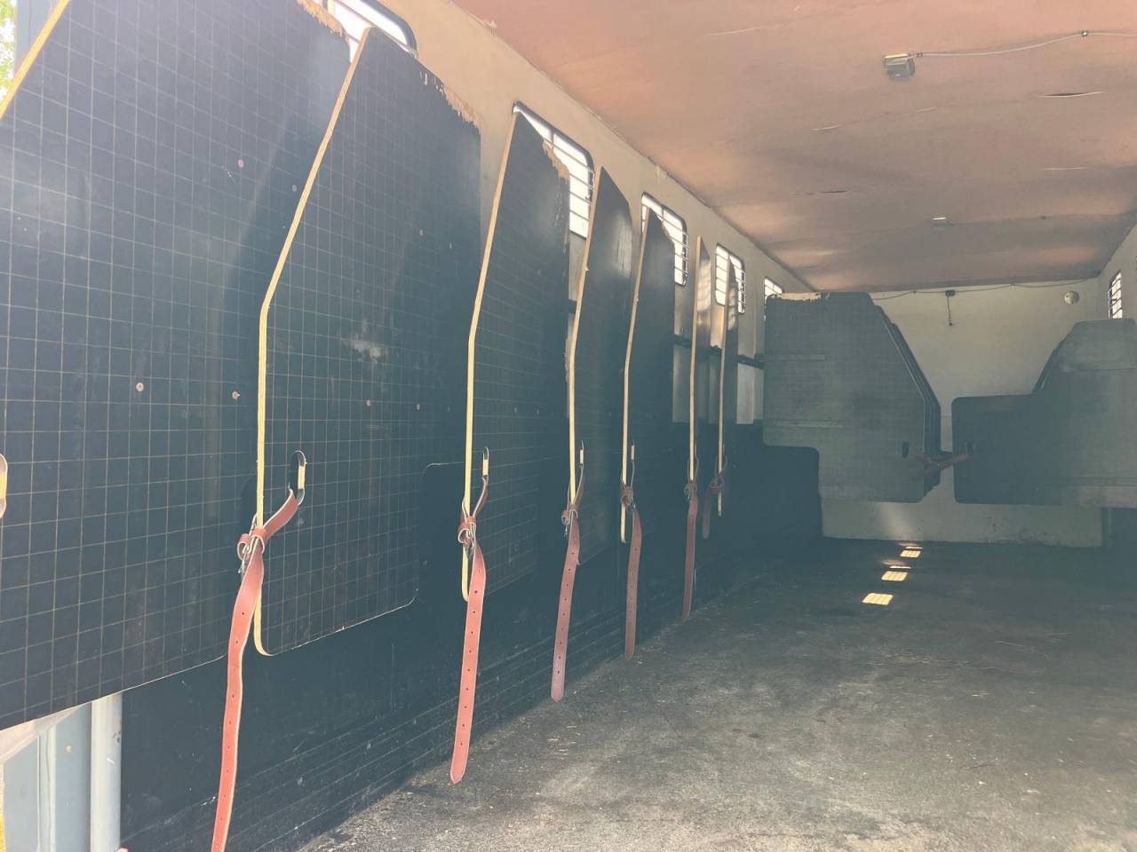 MAN TGA 400CH DE 2007 12 CHEVAUX