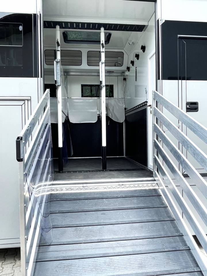 MAN TGM 15.290 WMS POP OUT