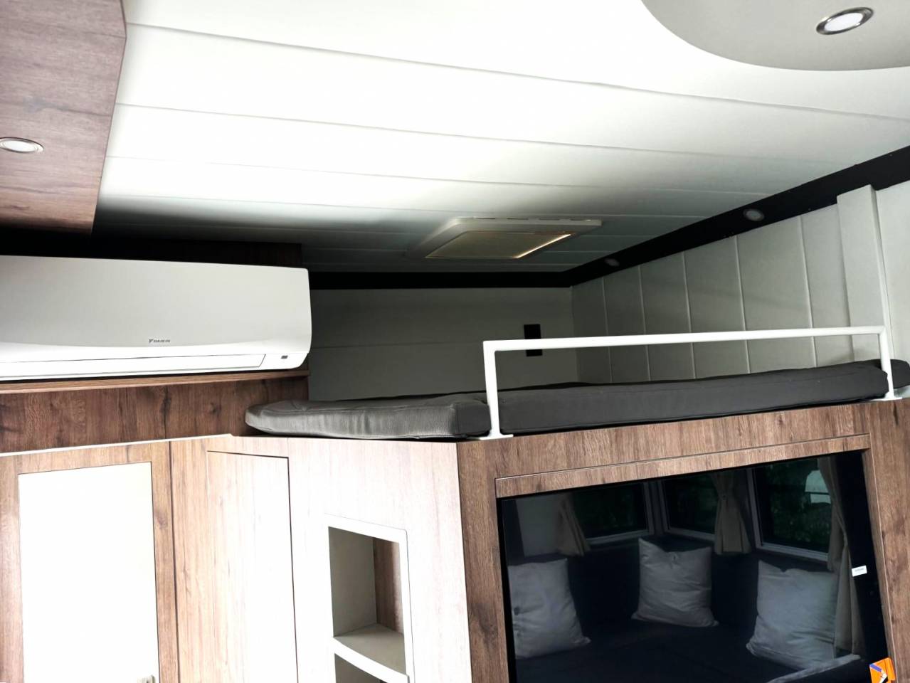 MAN TGM 15.290 WMS POP OUT