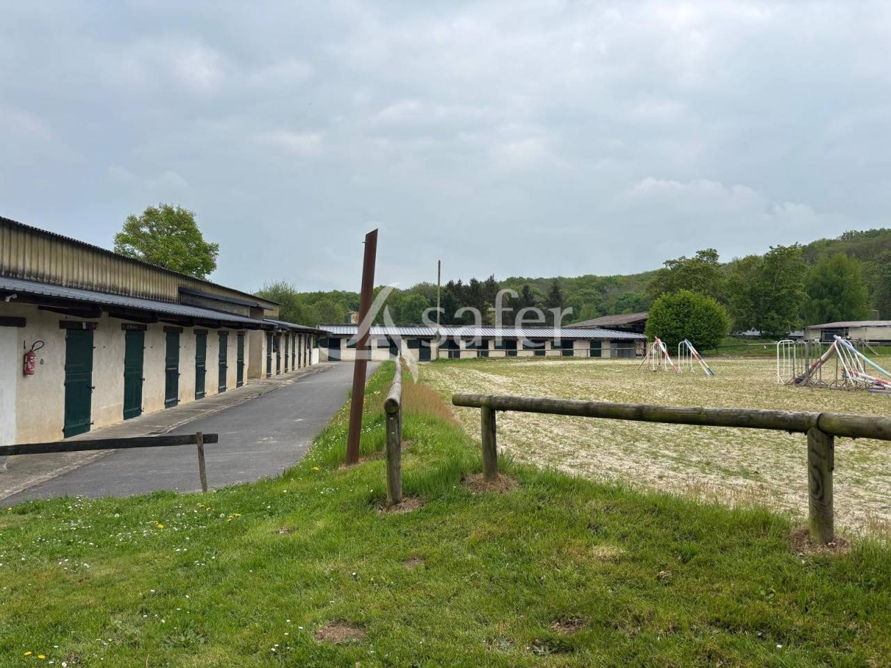 Complexe équestre et touristique
