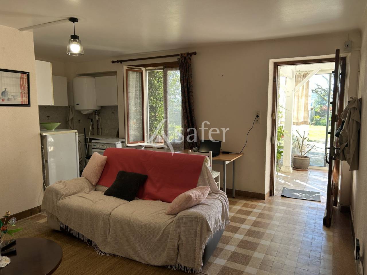 Jolie propri&eacute;t&eacute; BIO sur 12ha pour activit&eacute; agricole et accuei