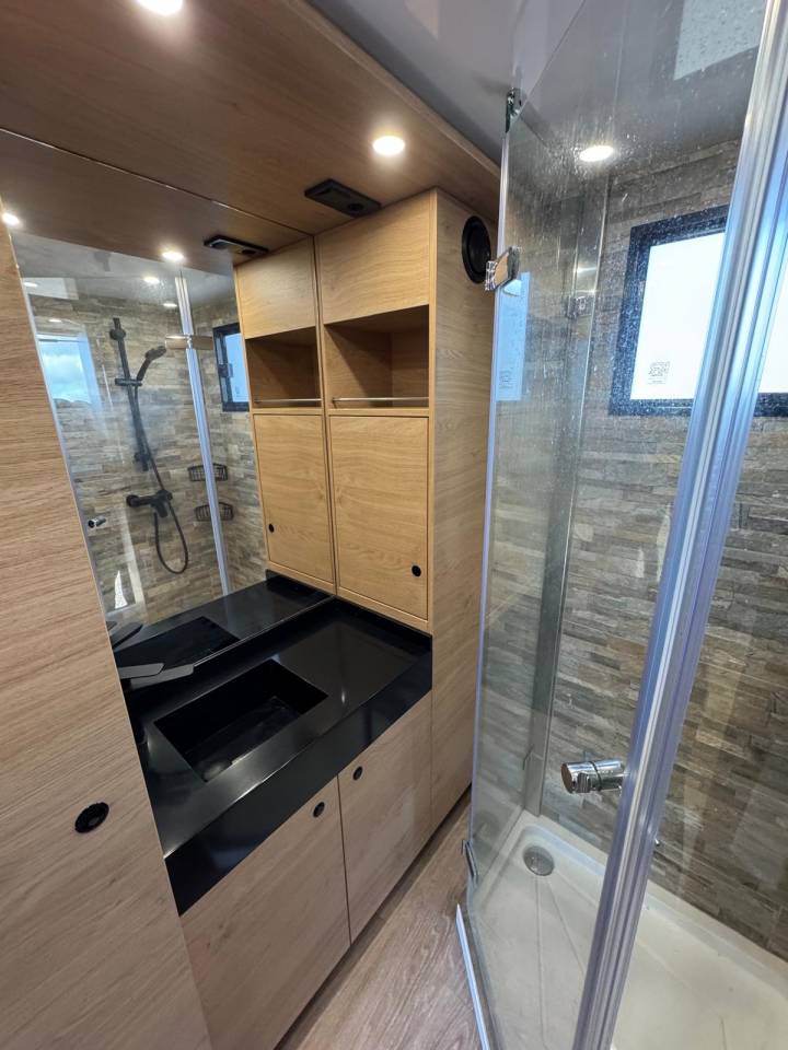 Krismar Mercedes 26/48 pop out, push up et chambre