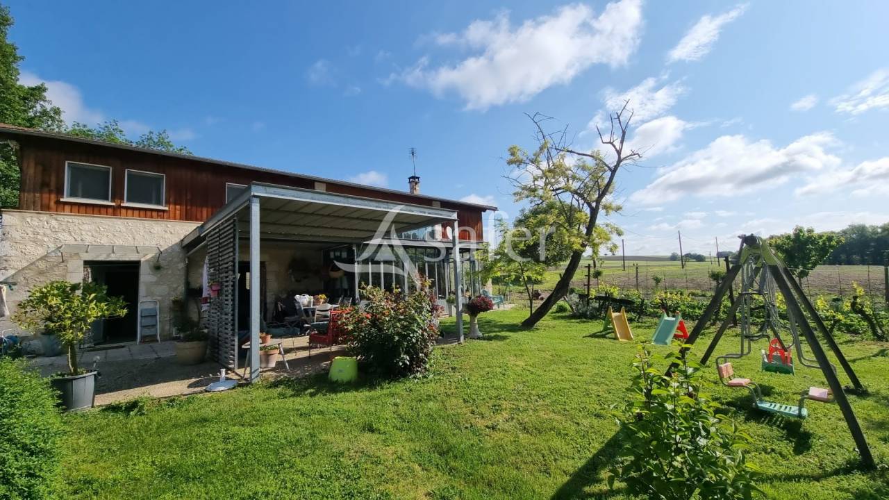 Proche Saint-Clar - Propriété de 3,5ha