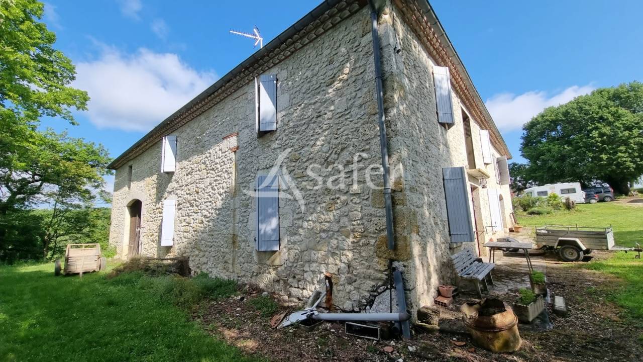Proche Saint-Clar - Propriété de 3,5ha