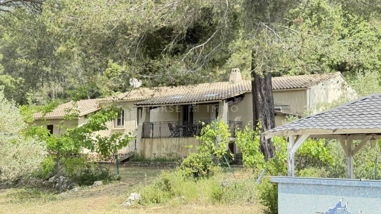 Jolie propriété pour amoureux de nature