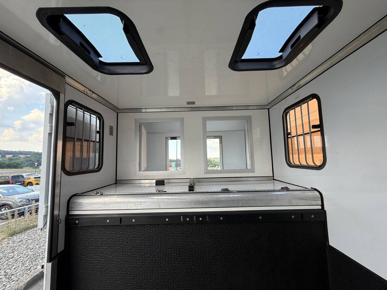 VL CAVALCAR 180 CH BOITE AUTOMATIQUE / VENDU