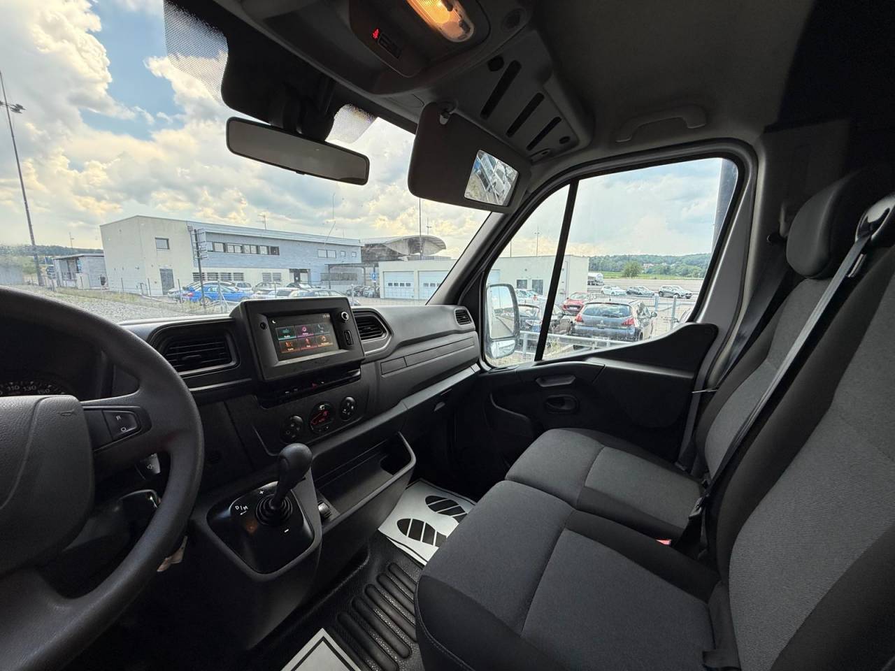 VL CAVALCAR 180 CH BOITE AUTOMATIQUE / VENDU