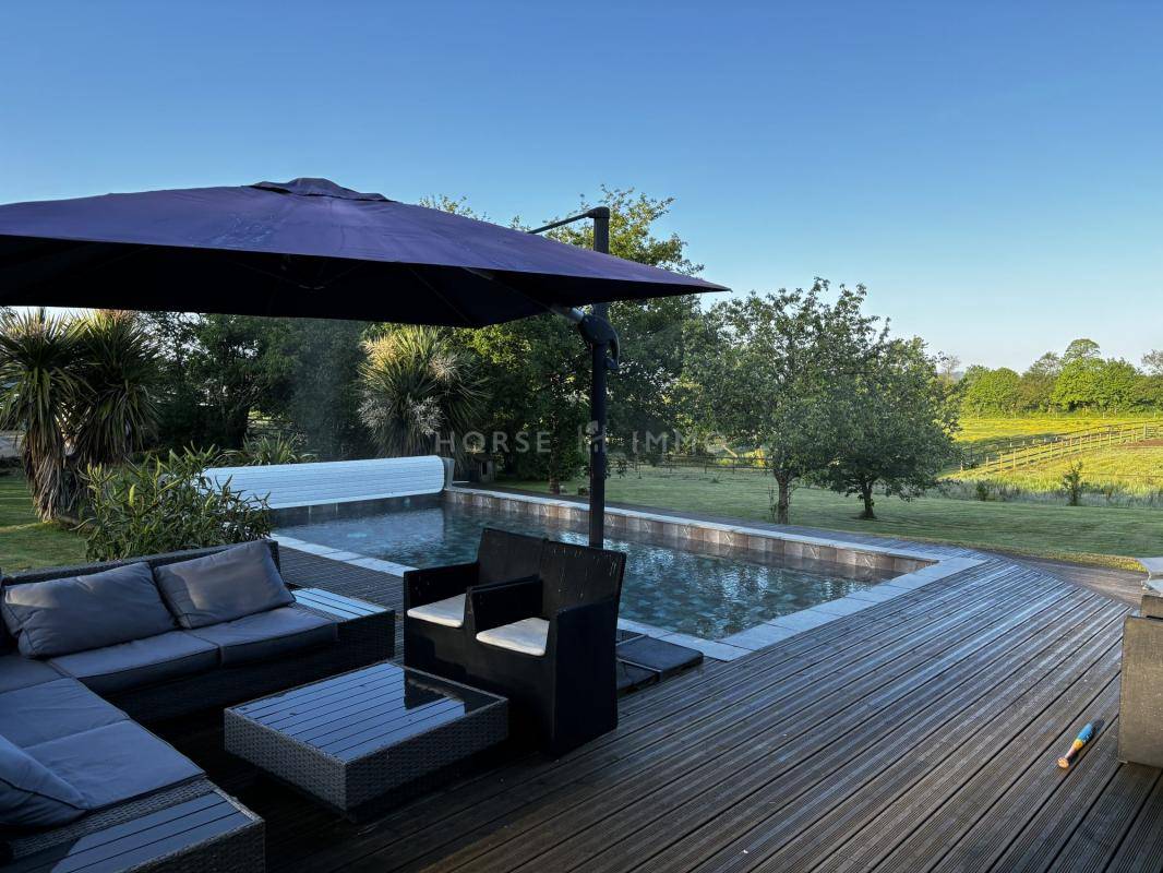 Propriété d'exception pour passionnés de chevaux à proximi