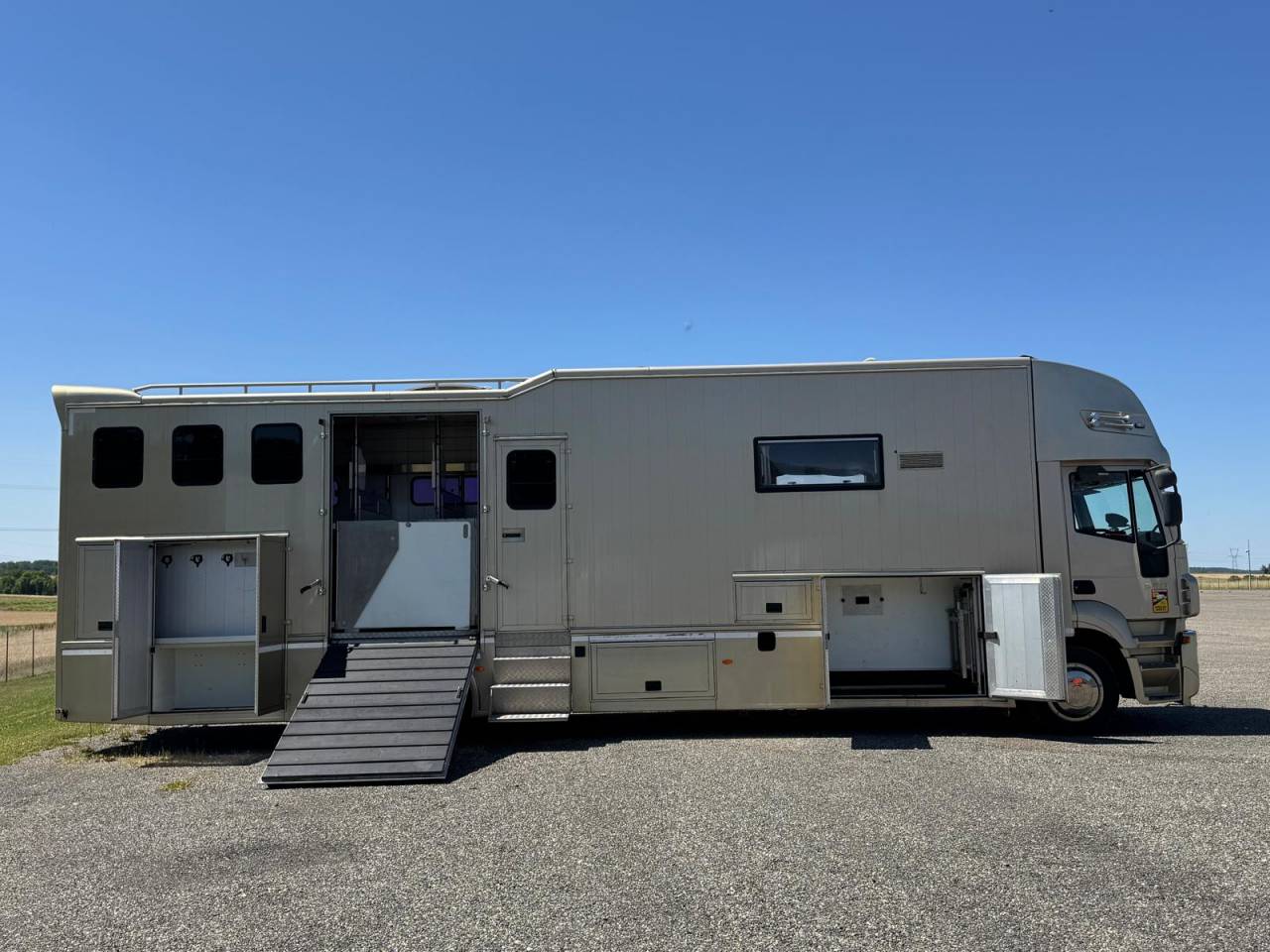 STX 6 chevaux avec pop out - VENDU