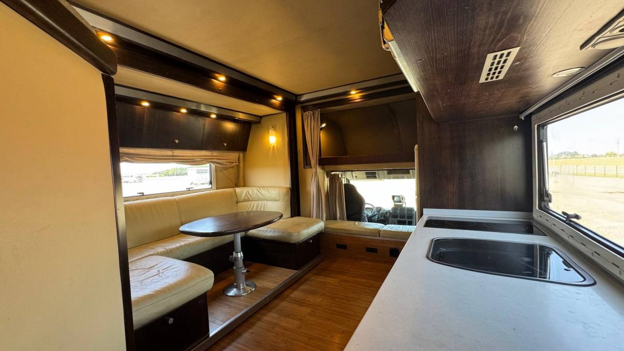 STX 6 chevaux avec pop out - VENDU