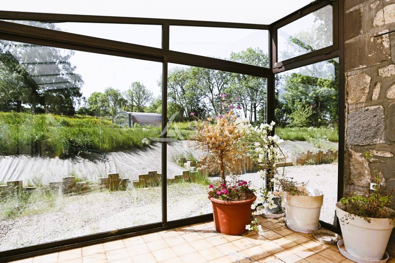 Propriété équestre familiale sur 2 ha environ TEILHEDE