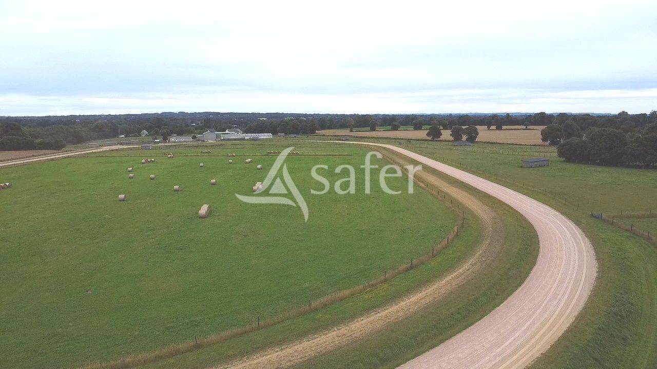 NORMANDIE - Manche (50) Centre d'entrainement 18 ha