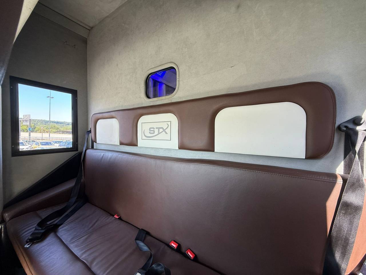 VL STX RENAULT MASTER STX STALLE 5 165CH / VENDU