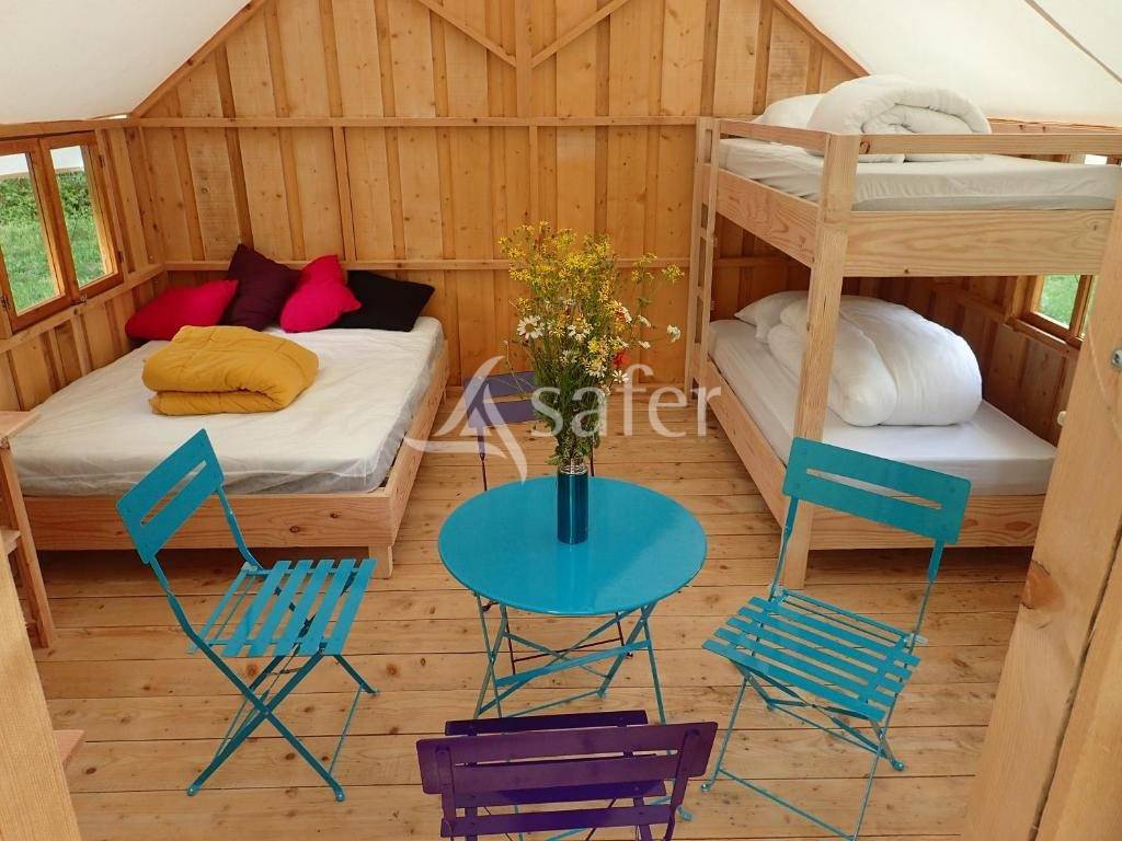 Camping à la ferme sur 8ha et ferme pédagogique