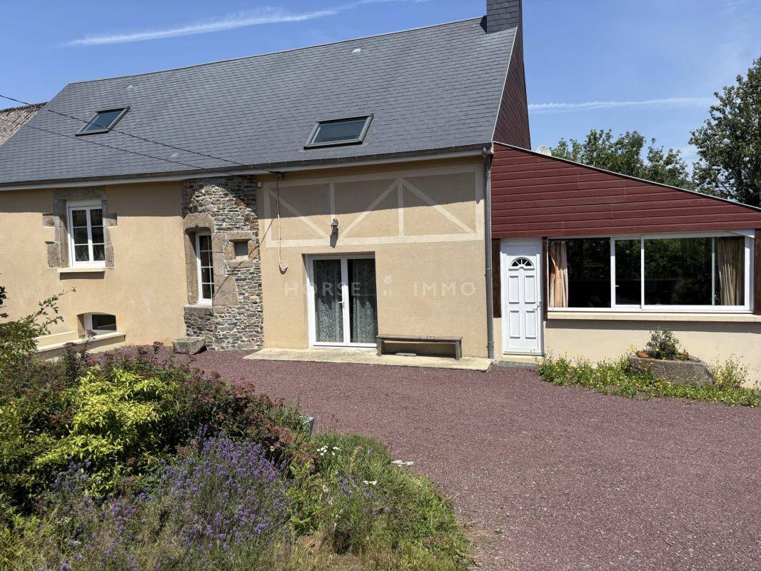 Charmante maison de campagne de 155 m² sur 5 hectares - Idéa