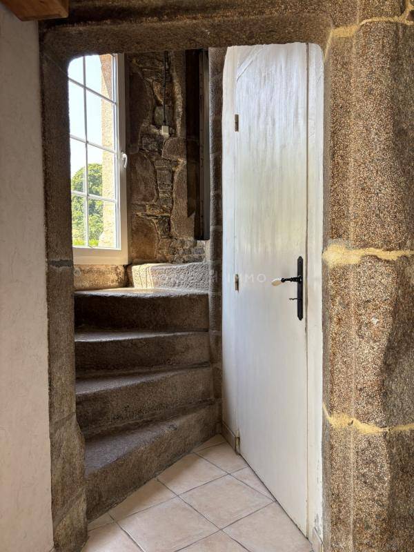 Charmante maison de campagne de 155 m² sur 5 hectares - Idéa