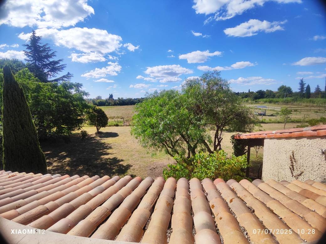 30 - BEAUCAIRE  BELLE  PROPRIETE EQUESTRE - 290 m² - 