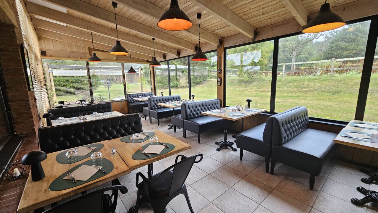 &Eacute;curie de charme proche Paris - 6ha