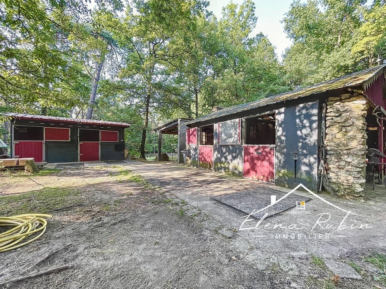 Propriété d’exception avec installation d'equestre