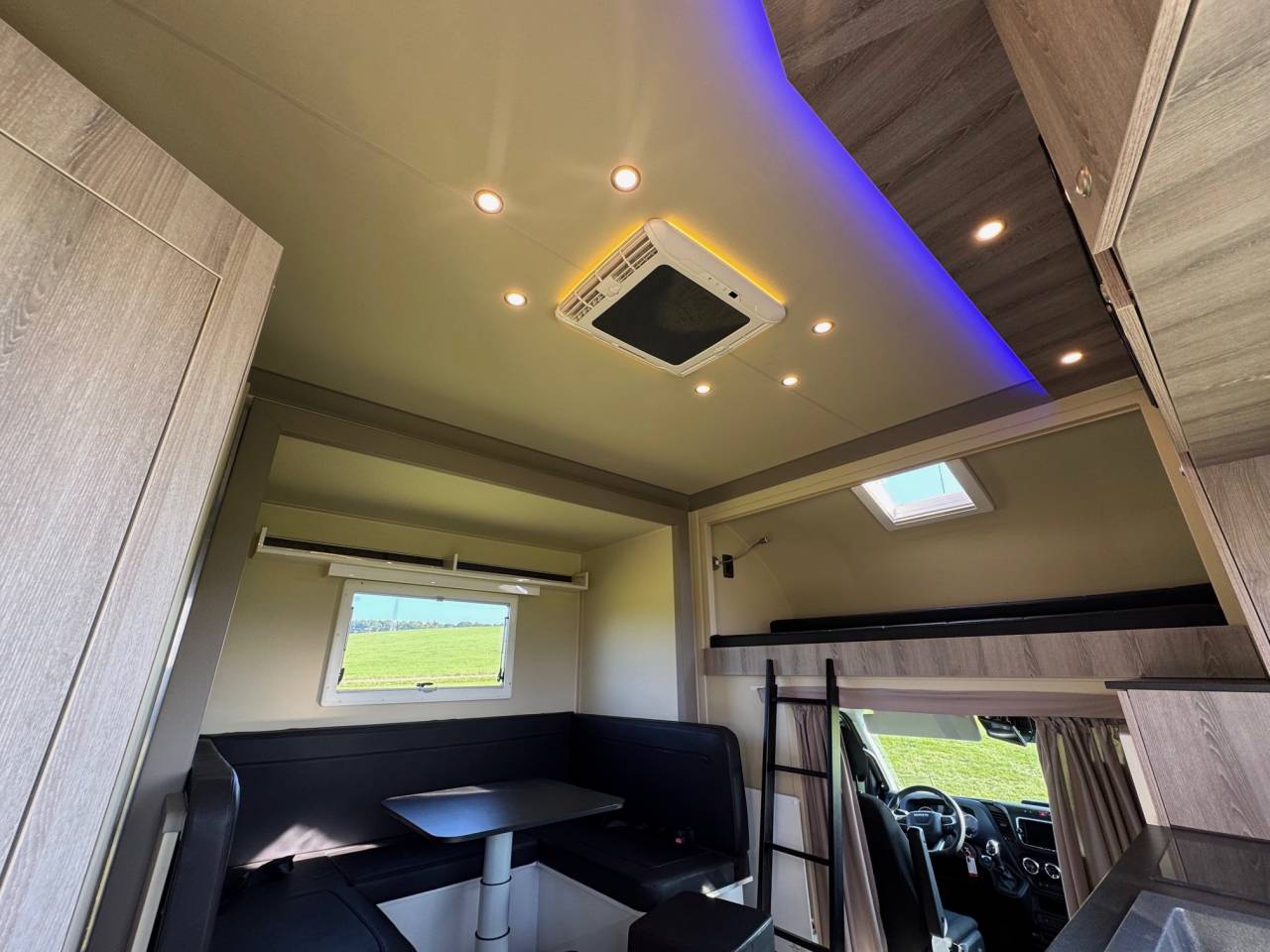 IVECO DAILY 70C18 POP OUT