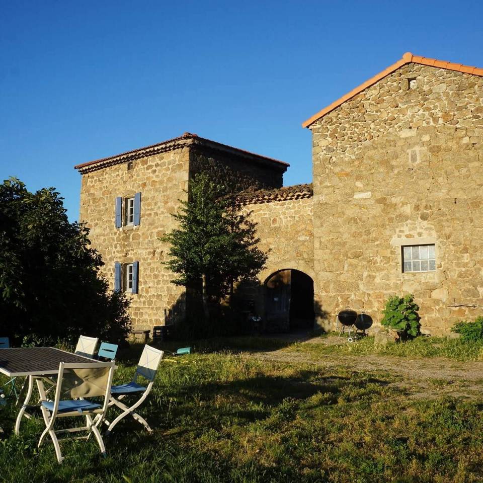Etape cavali&egrave;re en Ard&egrave;che verte 