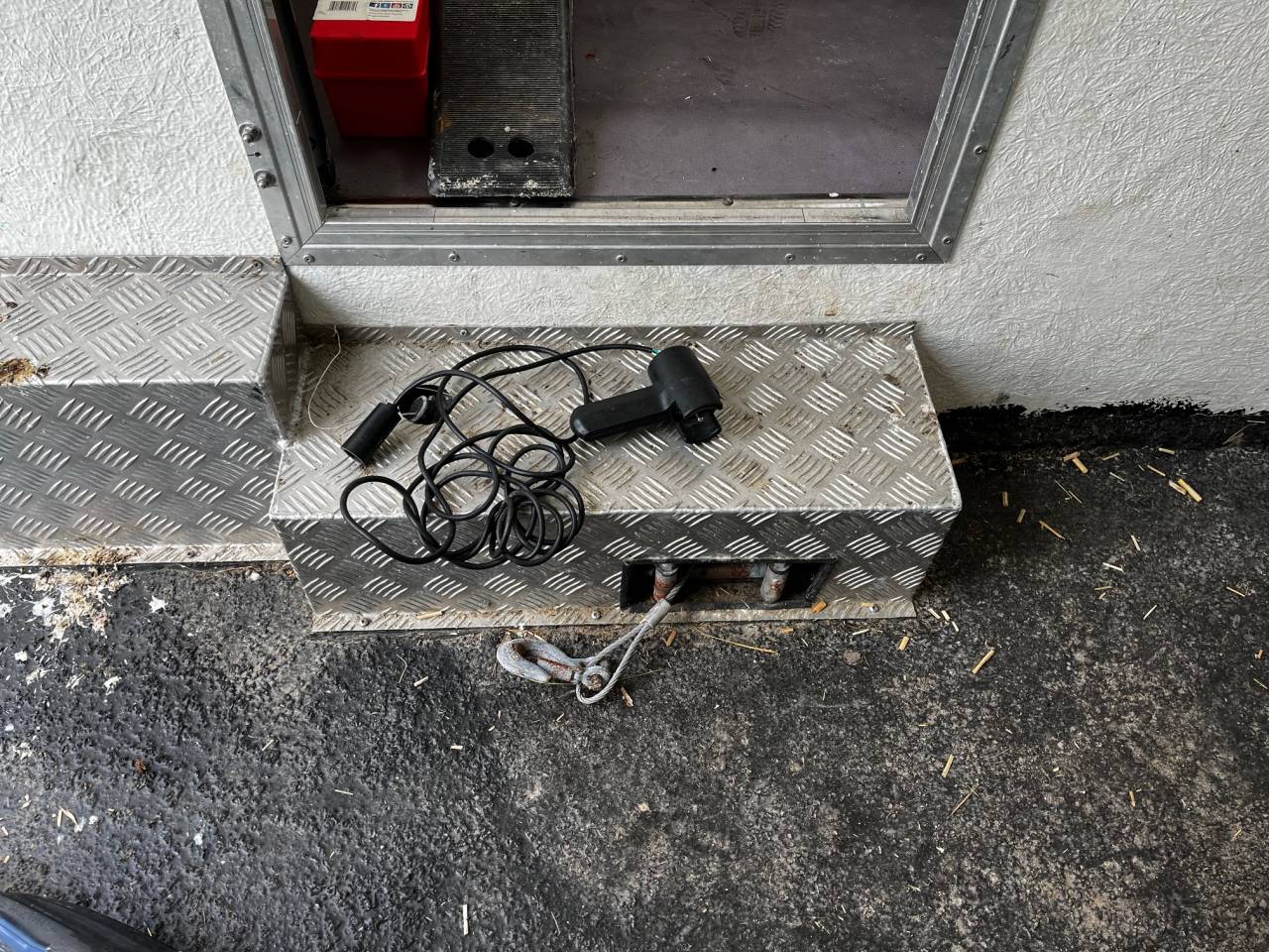 Camion IVECO VL - Semi Remorque 5 Chevaux VOW