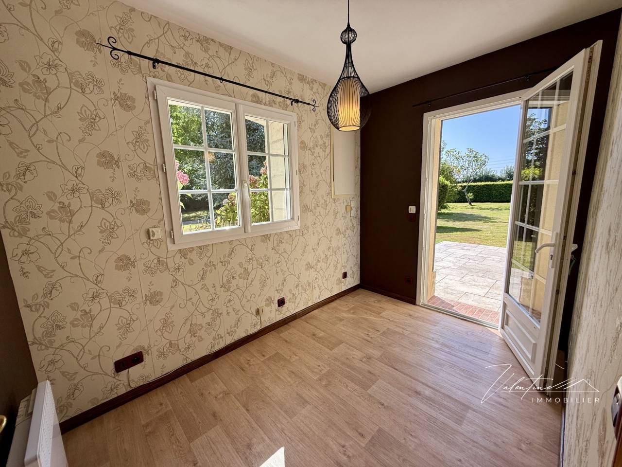 RAVISSANTE PROPRIÉTÉ AUX PORTES DE PONT L'ÉVÊQUE