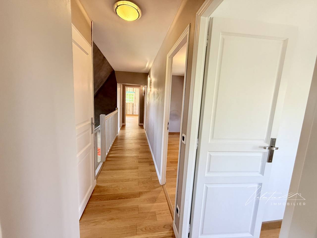 RAVISSANTE PROPRIÉTÉ AUX PORTES DE PONT L'ÉVÊQUE