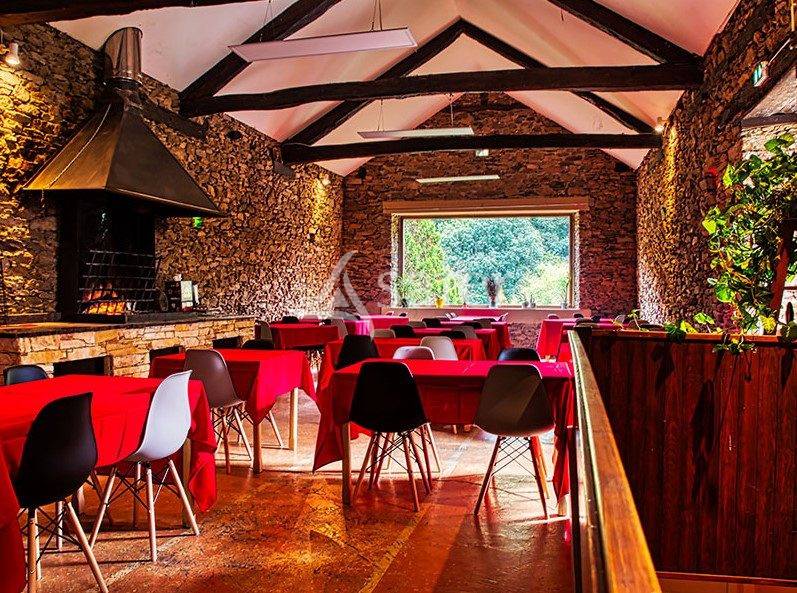 Propri&eacute;t&eacute; id&eacute;al accueil groupes, &eacute;v&eacute;nementiel, g&icirc;tes, cham