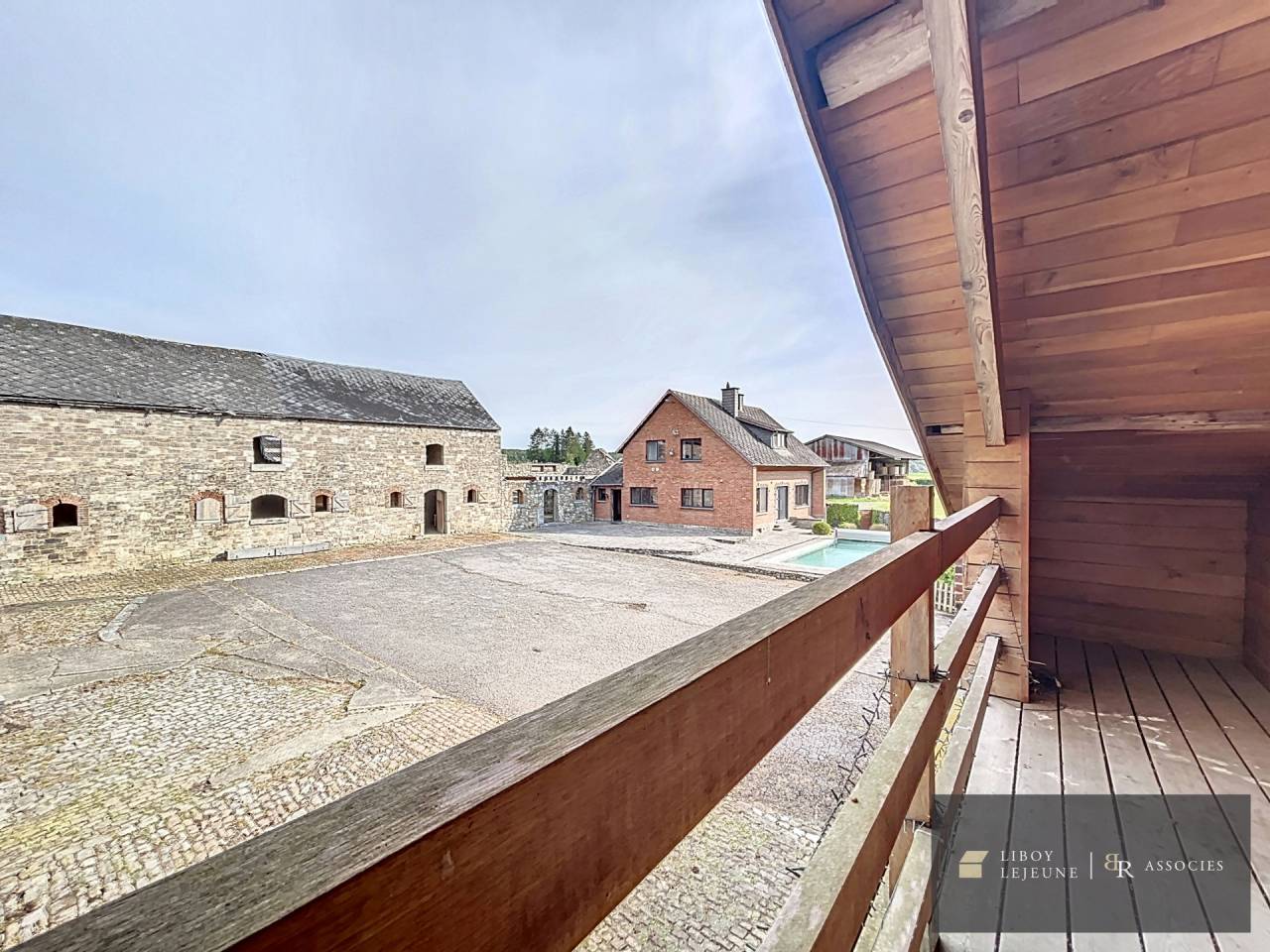 Ferme équestre sur 3,5 ha à Wierde - Opportunité 