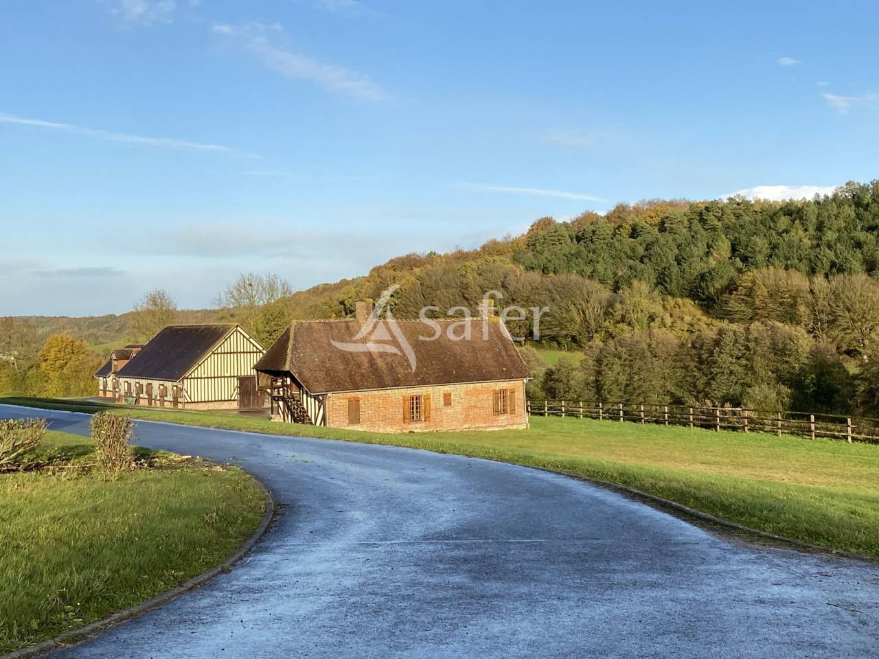 Haras d'&eacute;levage - Centre d'entrainement