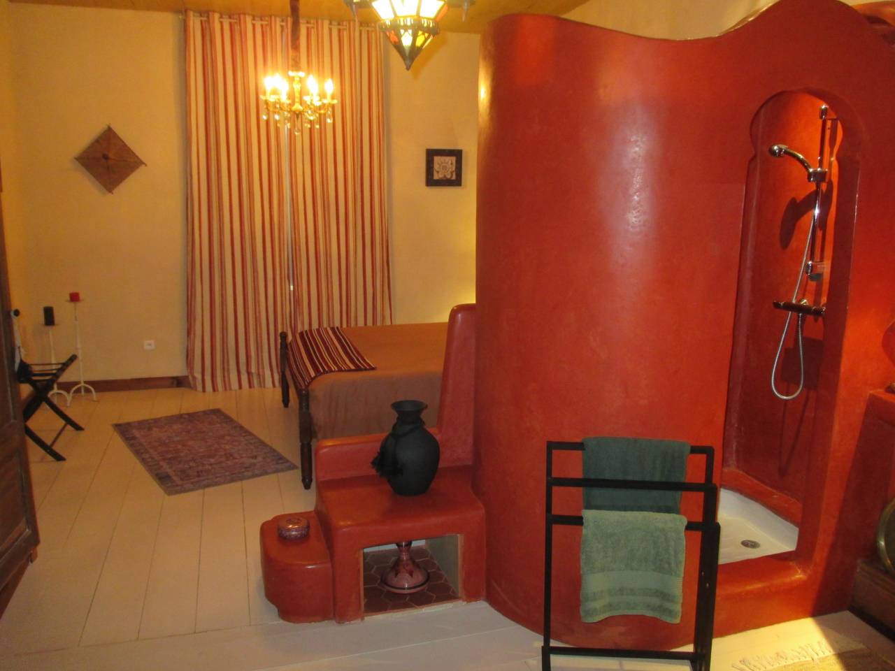 G&icirc;te L'Evidence