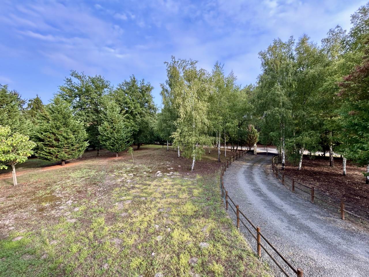 Propriété de campagne avec 2,9 ha de terrain