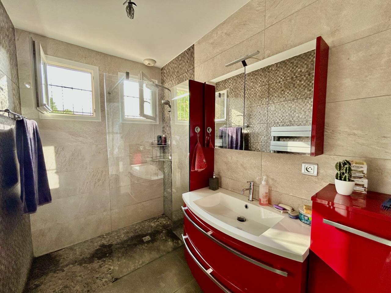 Propriété de campagne avec 2,9 ha de terrain