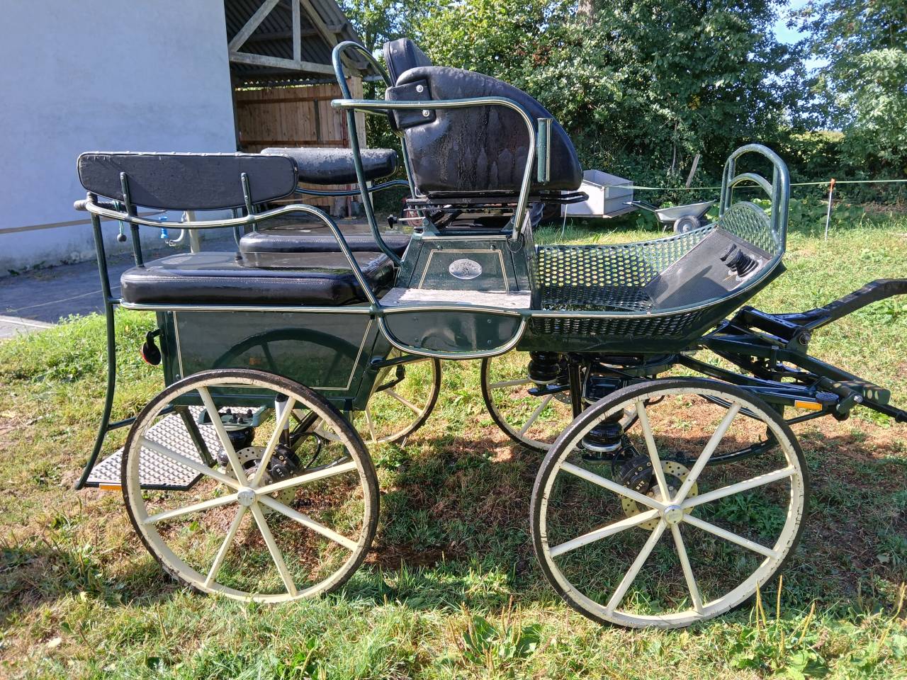 Voiture attelage 4 roues Loisirs